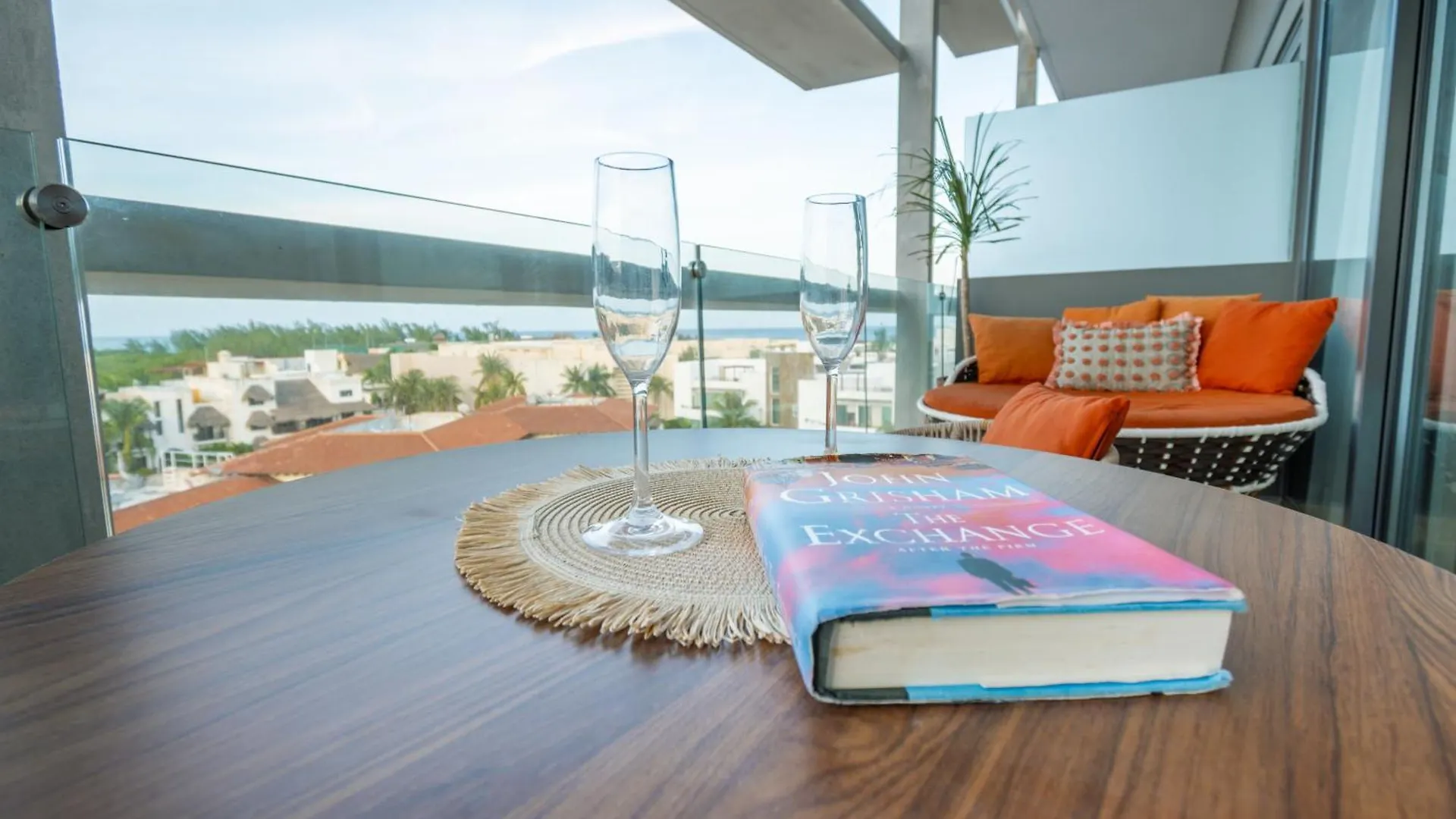 Luxury 1Br Condo-Amazing Oceanviews Prime Location Close To Beach Playa del Carmen Mexico